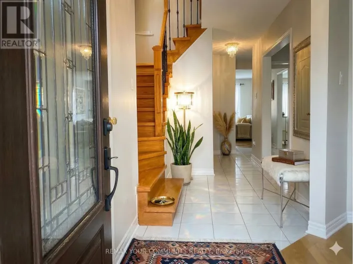 22 ELMPARK COURT, Richmond Hill