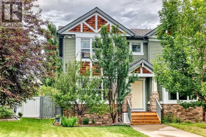 22 Everwillow Circle SW, Calgary