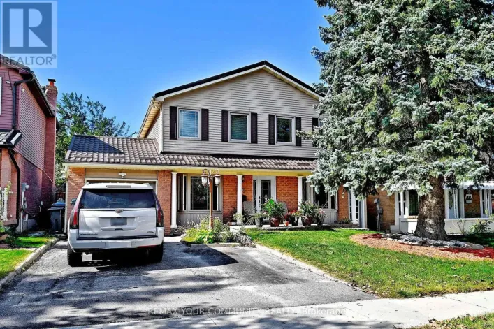 House for rent: 22 FAWCETT TRAIL, Toronto