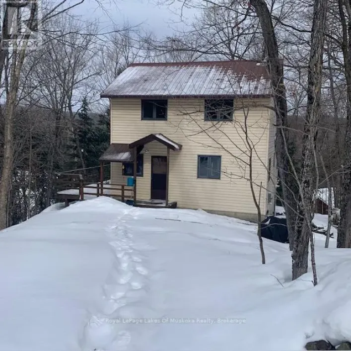 22 FRANK LANE, Perry