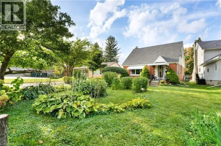 22 GRABER Place, Kitchener