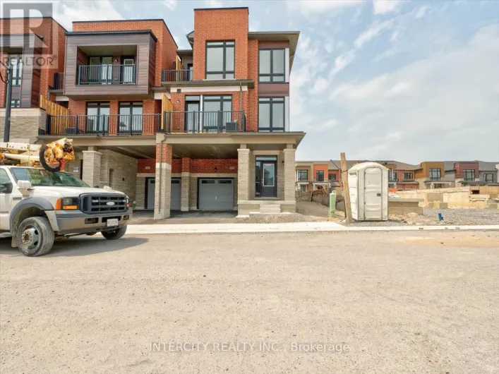 22 GRIFFITH STREET, Aurora