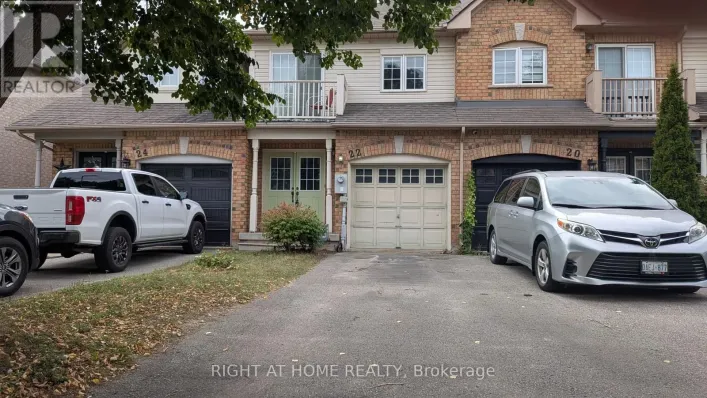 Row / Townhouse for sale: 22 HARDING STREET, Halton Hills