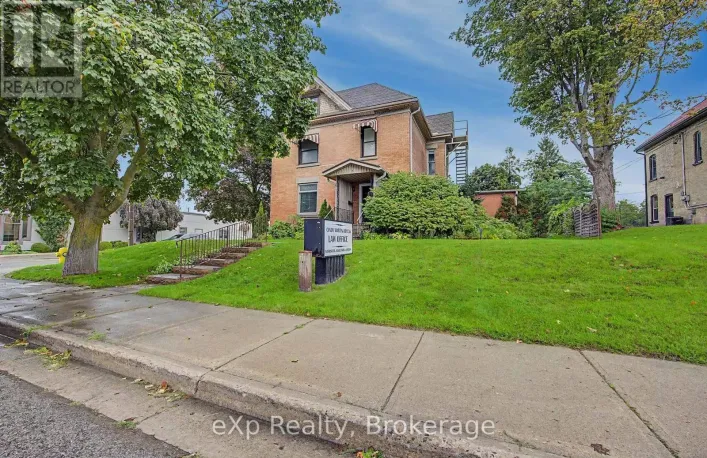 22 HARVEY STREET, Tillsonburg