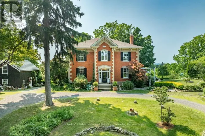 22 HAUSER PLACE, Hamilton