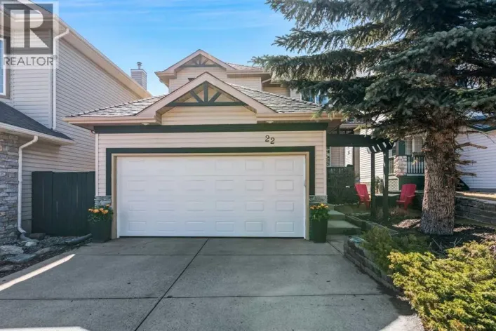22 Hidden Valley Manor NW, Calgary