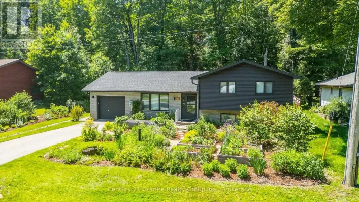 22 HIGHLAND GATE BOULEVARD, Minden Hills