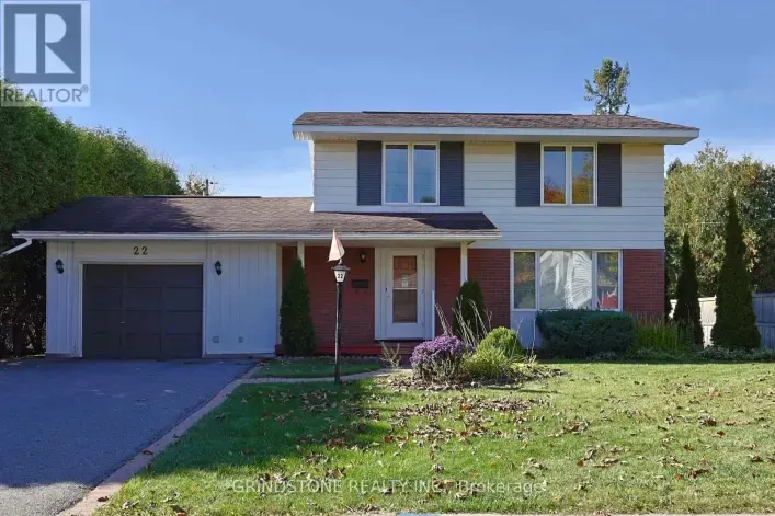22 LAVINA CRESCENT, Ottawa