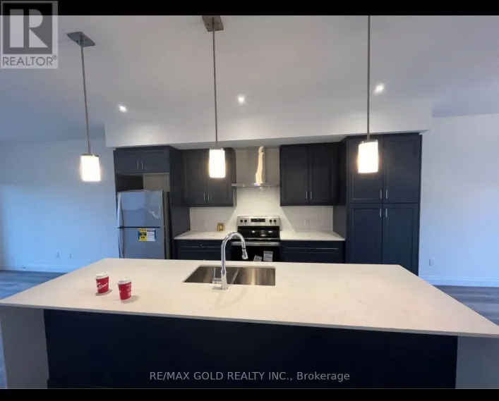 22 LILY LANE, Guelph