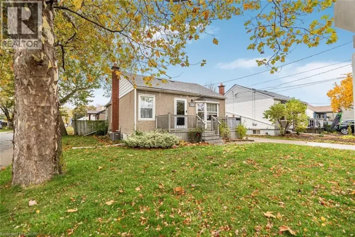 22 MAHONY Avenue, Hamilton