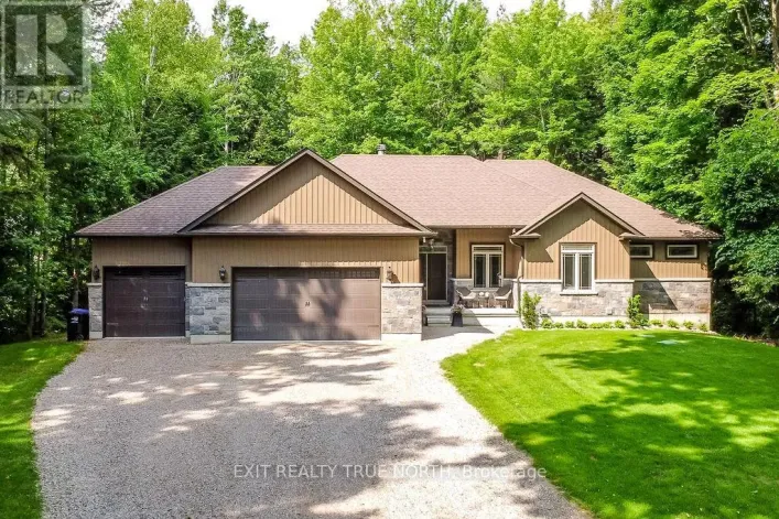 22 MARNI LANE, Springwater