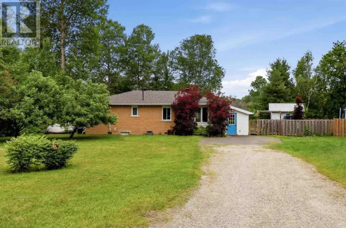 22 Mississagi CRES, Iron Bridge
