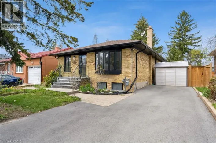 22 NORTH HEIGHTS Road Unit# Main Level, Toronto