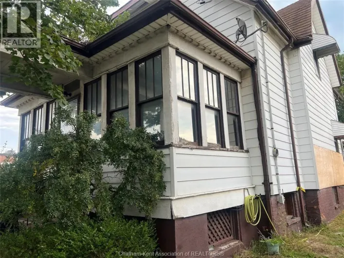 22 PARK AVENUE West, Chatham