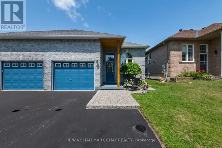 22 PETER STREET, Barrie