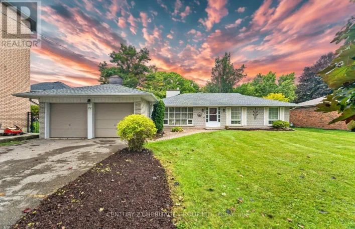 22 POPLAR DRIVE, Richmond Hill