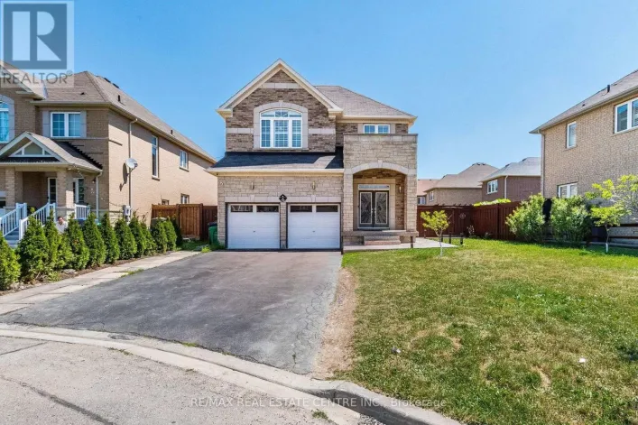 22 RED ASH COURT, Brampton