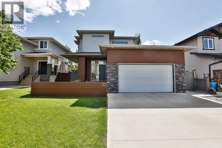 22 Riverland Close W, Lethbridge
