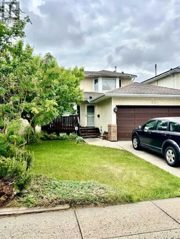 22 Riverside Close SE, Calgary