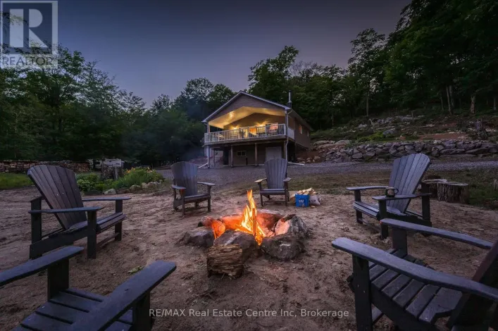 22 SOUTH CRANE LAKE ROAD, The Archipelago