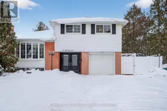 22 STAVELEY CRESCENT, Brampton