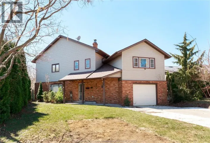 22 UNIVERSITY DRIVE, Chatham