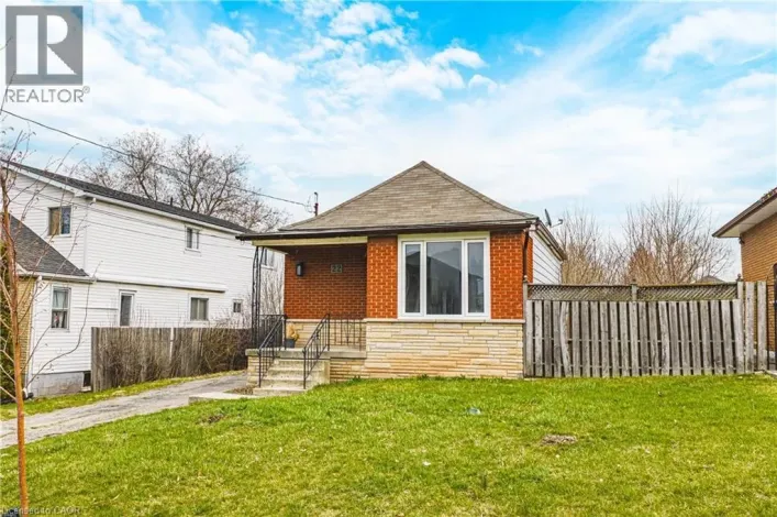 22 WORSLEY Road, Stoney Creek