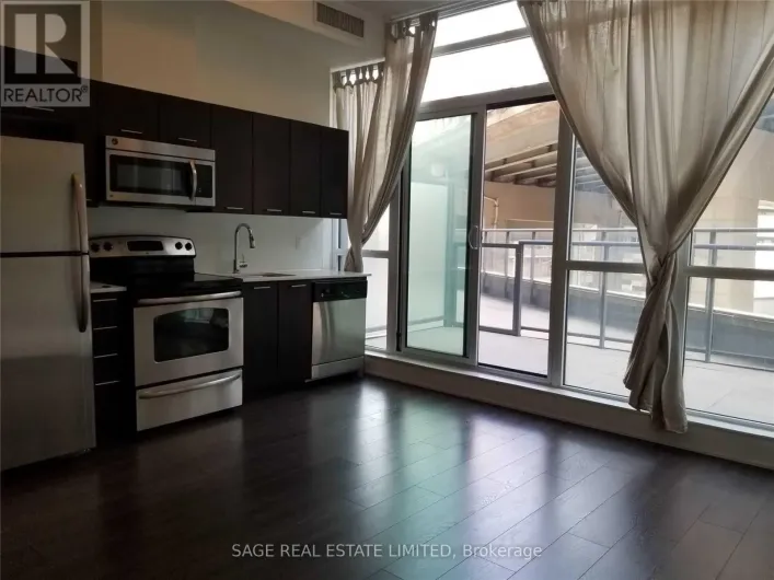 220 - 169 FORT YORK BOULEVARD, Toronto