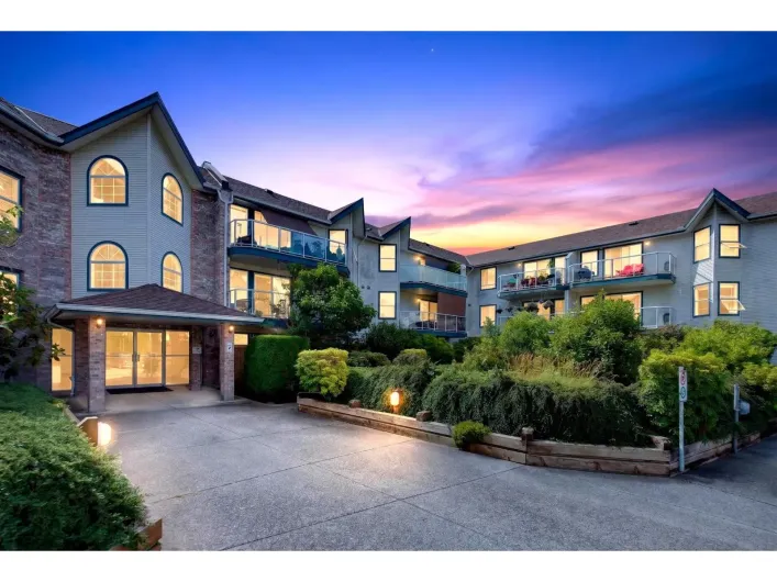 220 27358 32 AVENUE, Langley