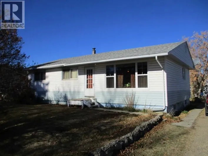 220 2nd Avenue SW, Manning