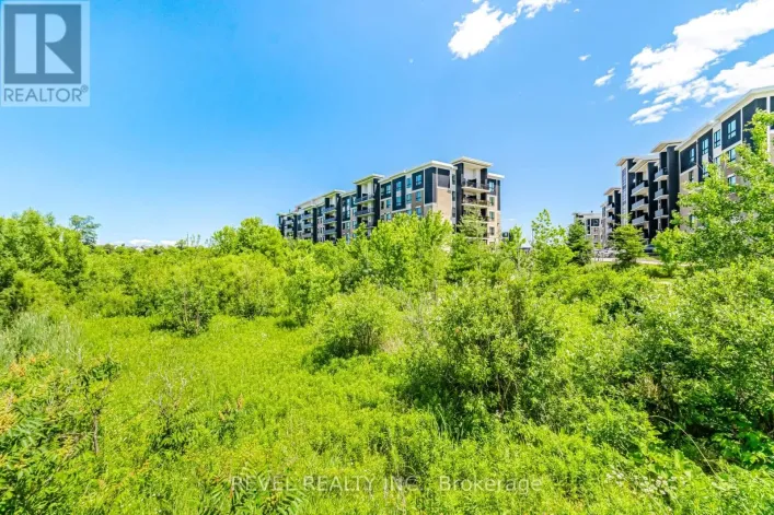 220 - 630 SAUVE STREET, Milton
