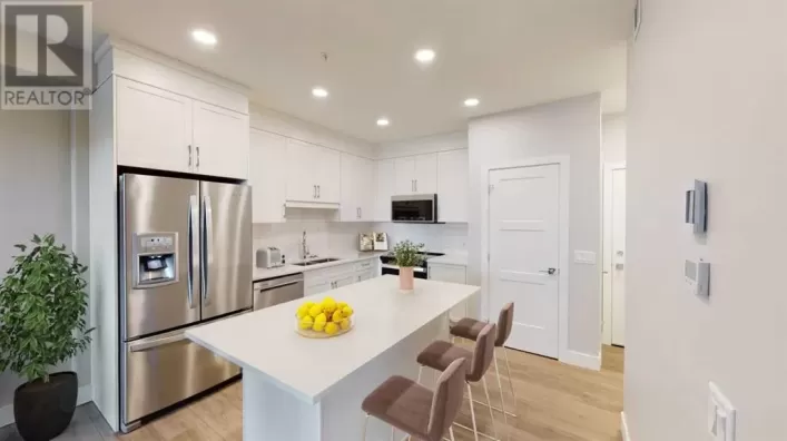 220, 8355 19 Avenue SW, Calgary