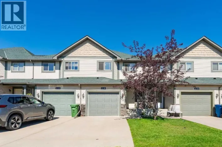 220 Bayside Point SW, Airdrie