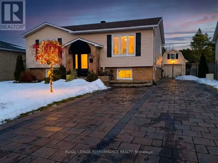 220 DUNBAR AVENUE, Cornwall