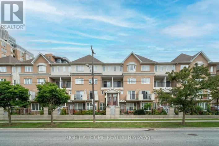 220 GRANDVIEW WAY, Toronto