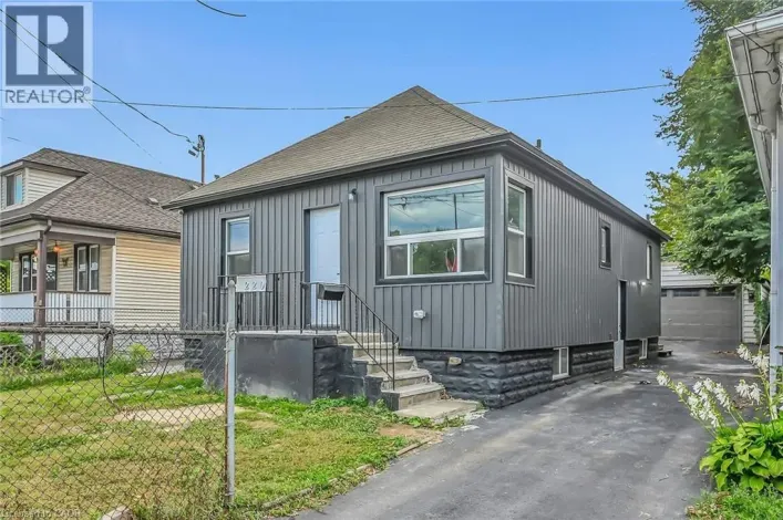 220 GRENFELL Street, Hamilton