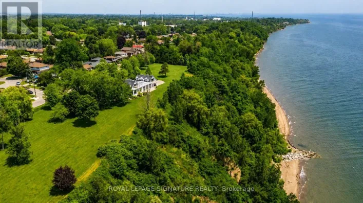 220 GREYABBEY TRAIL, Toronto