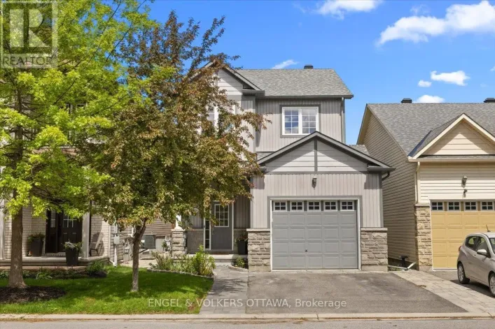 220 HARTHILL WAY, Ottawa