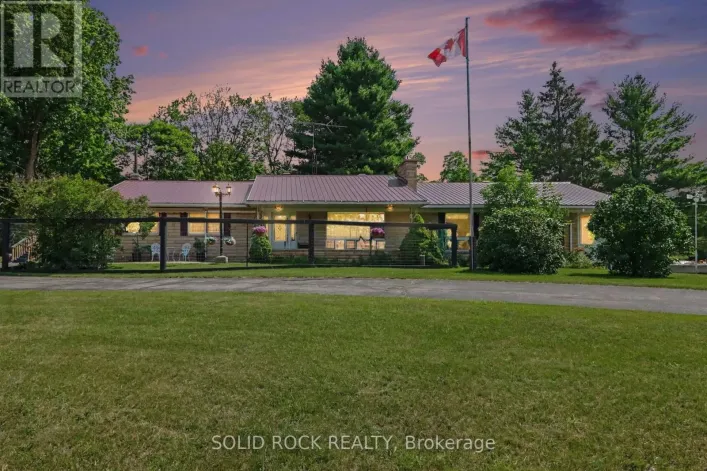 220 HIGHFIELD CRESCENT, Beckwith