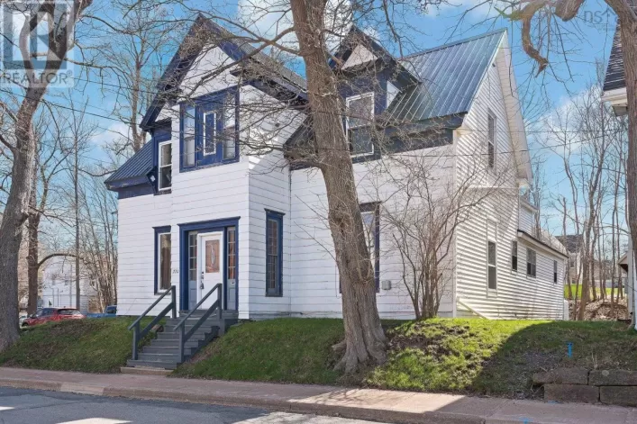 220 James Street, New Glasgow