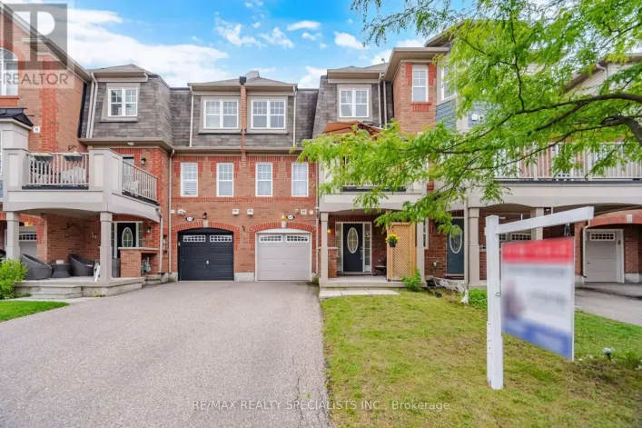 220 MORTIMER CRESCENT, Milton