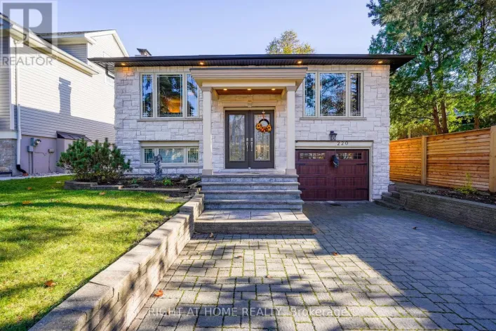 220 OVERTON PLACE, Oakville