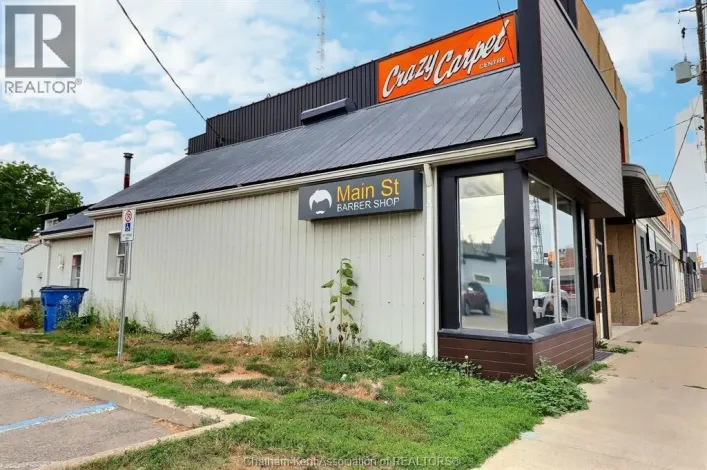220 Queen STREET, Chatham