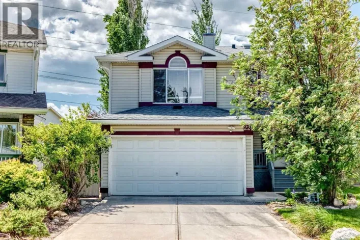 220 Shawbrooke Manor SW, Calgary