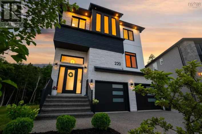 220 Talus Avenue, Bedford