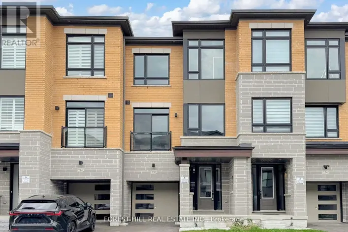 220 TENNANT CIRCLE, Vaughan