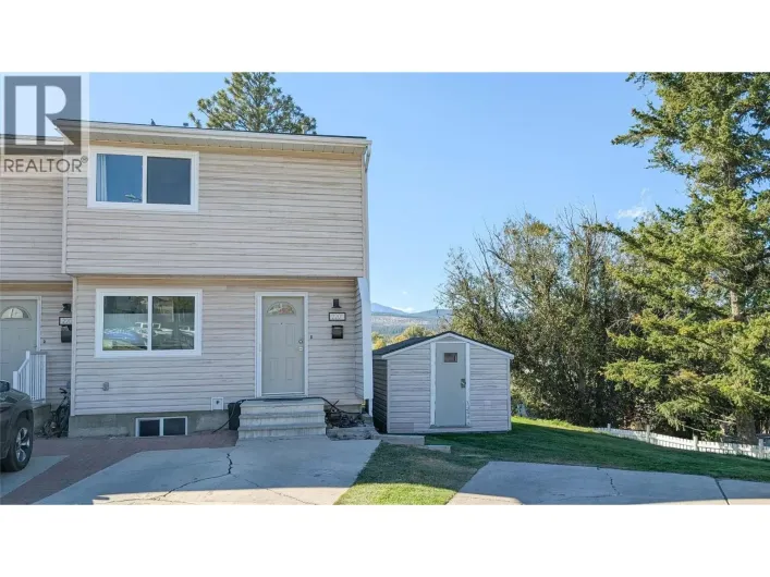 2201 3rd Street N, Cranbrook