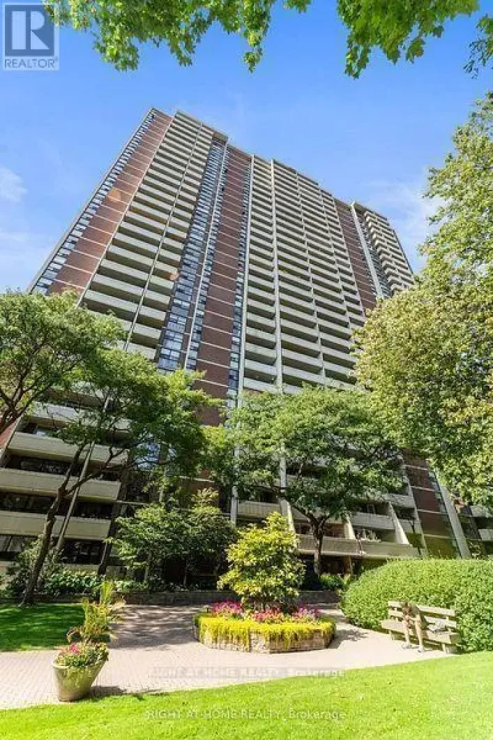 Apartment for sale: 2201 - 40 HOMEWOOD AVENUE, Toronto