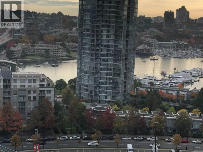 2201 939 EXPO BOULEVARD, Vancouver