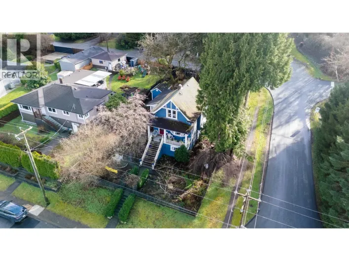 2201 ST GEORGE STREET, Port Moody